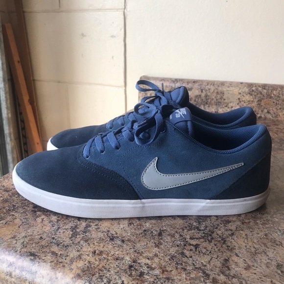 Nike Other - Nike SB check solar sneaker men’s size 13